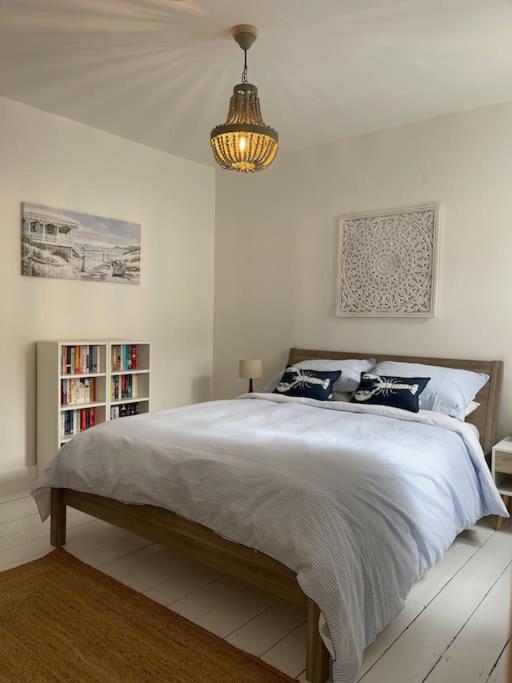 Top Deck - Fresh, Stylish Seaside Apartment 文特诺 外观 照片